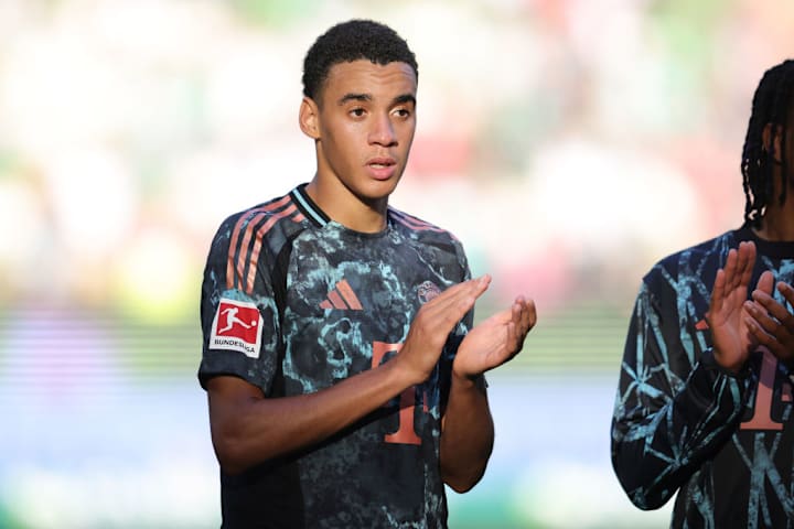 SV Werder Bremen v FC Bayern München - Bundesliga