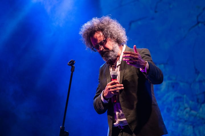 Simone Cristicchi