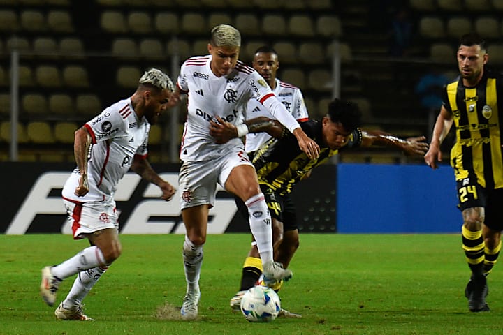FBL-LIBERTADORES-TACHIRA-FLAMENGO