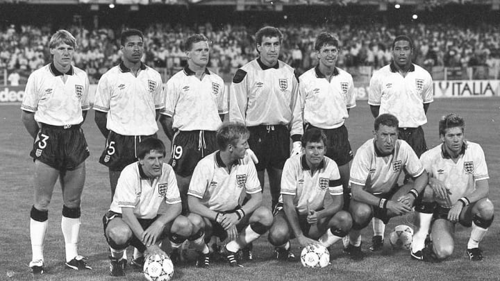 Lineker with the England team in 1990