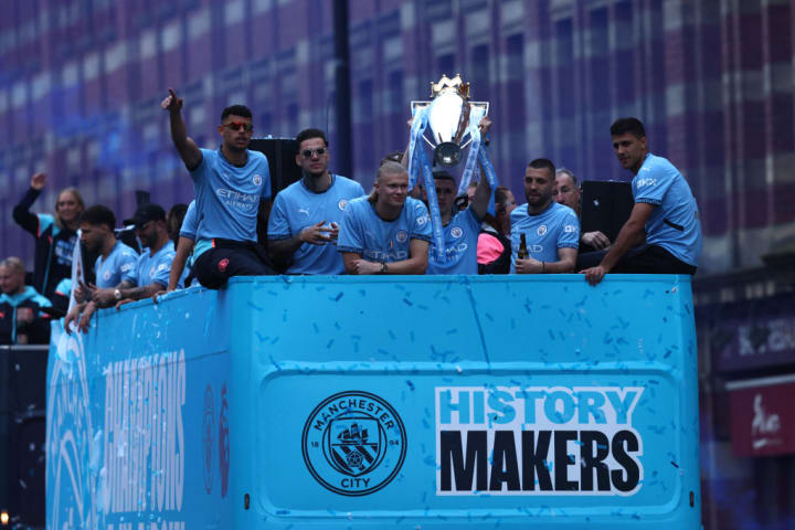 FBL-EUR-ENG-PR-MAN CITY-PARADE