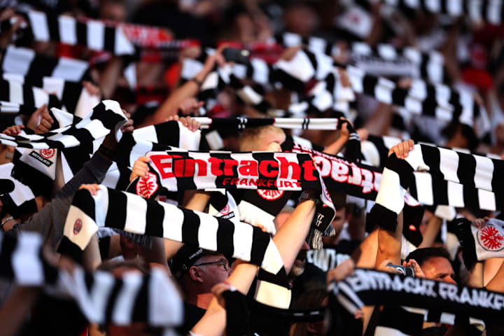 Eintracht Frankfurt v Borussia Mönchengladbach - Bundesliga
