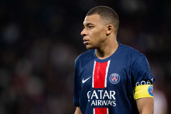 Paris Saint-Germain v Toulouse FC - Ligue 1 Uber Eats