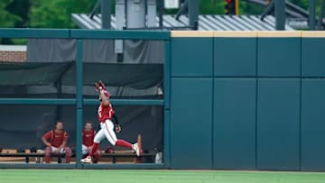 Richie Bonomolo Jr. (5) makes a catch.