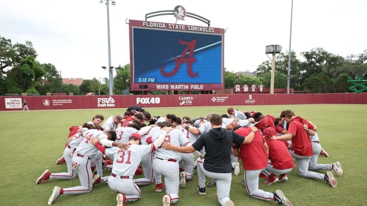 The Alabama baseball team at Dick Howser Stadium.