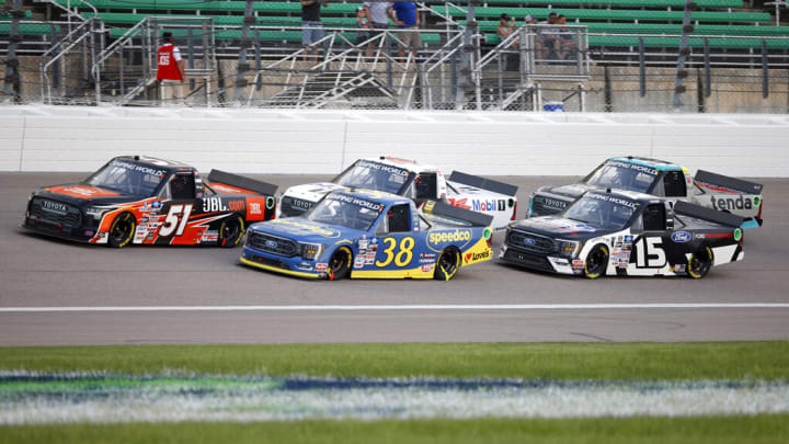 NASCAR Camping World Truck Series CRC Barkleen 150 odds, schedule, qualifying results and starting lineup this week. 