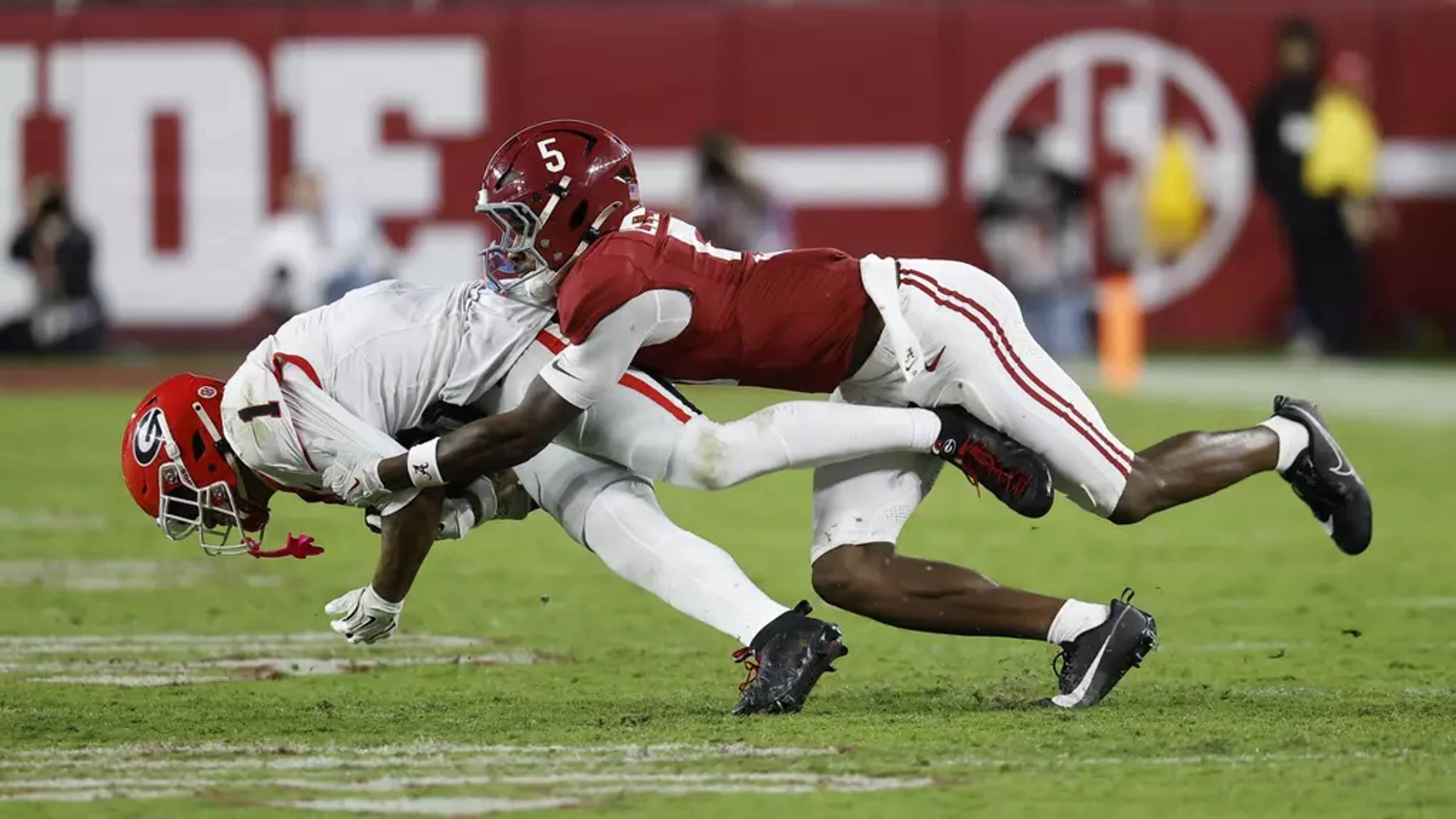 How Dijon Lee Jr. is Being Held Accountable for Mistakes Against Georgia