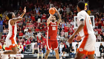 Alabama guard Houston Mallette (95) in action against Clemson at Coleman Coliseum in Tuscaloosa, AL on Wednesday, Dec 3, 2025.