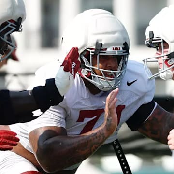8/19/25 MFB Fall Camp Practice 16 Alabama Offensive Lineman Kadyn Proctor (74) 