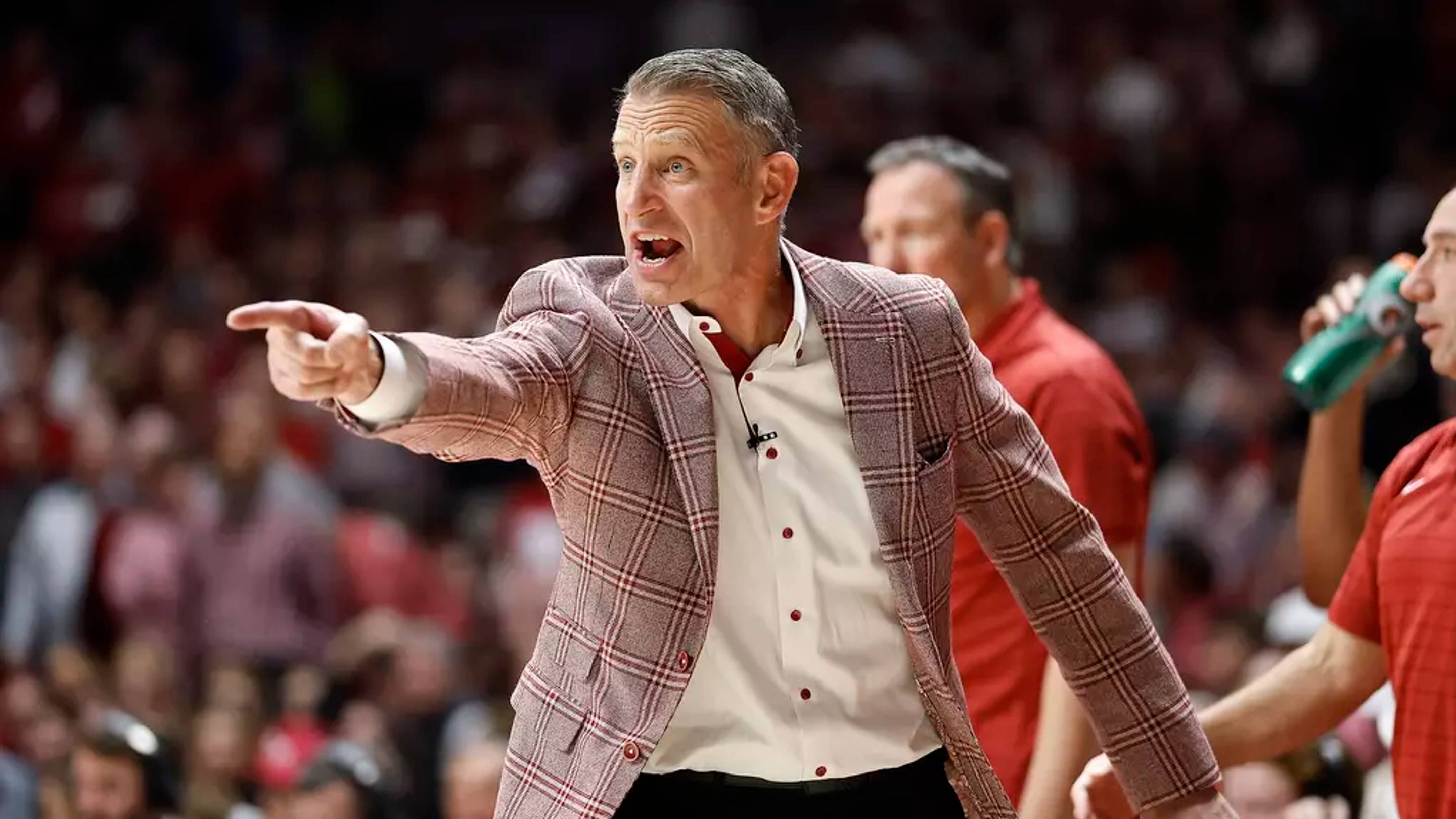 Alabama basketball coach Nate Oats in action against Purdue at Coleman Coliseum in Tuscaloosa, AL on Thursday, Nov 13, 2025.