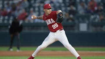 Alabama reliever Austin Morris (99).