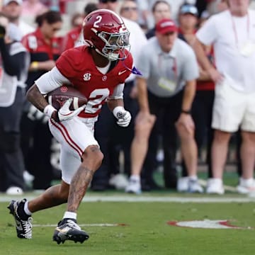 Ryan Williams returns a punt against Oklahoma