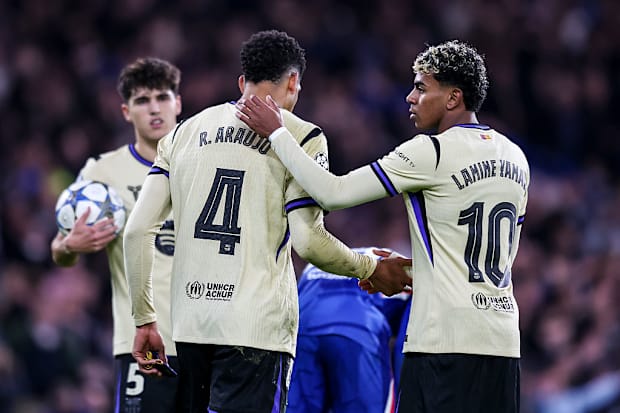 โรนัลด์ อาราอูโฮ, ลามีน ยามาล