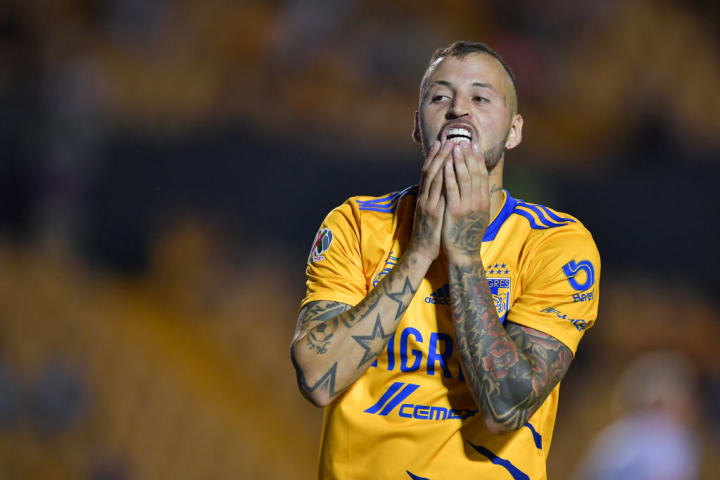 Nicolás López