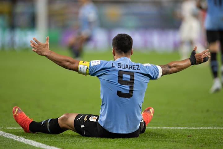Luis Suárez - Soccer Player - Born 1987