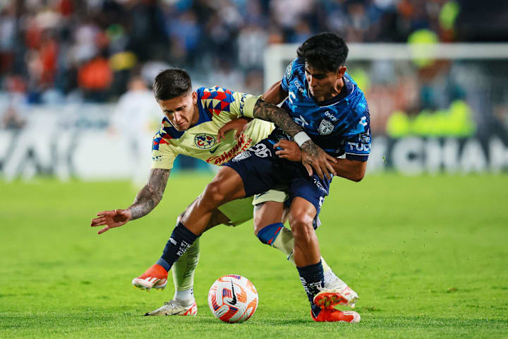 Brian Rodriguez, Elias Montiel