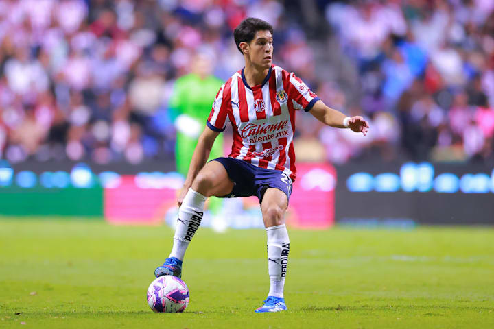 Jose Castillo