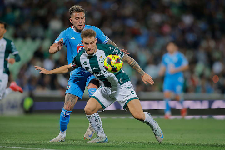 Bruno Barticciotto, Gonzalo Piovi