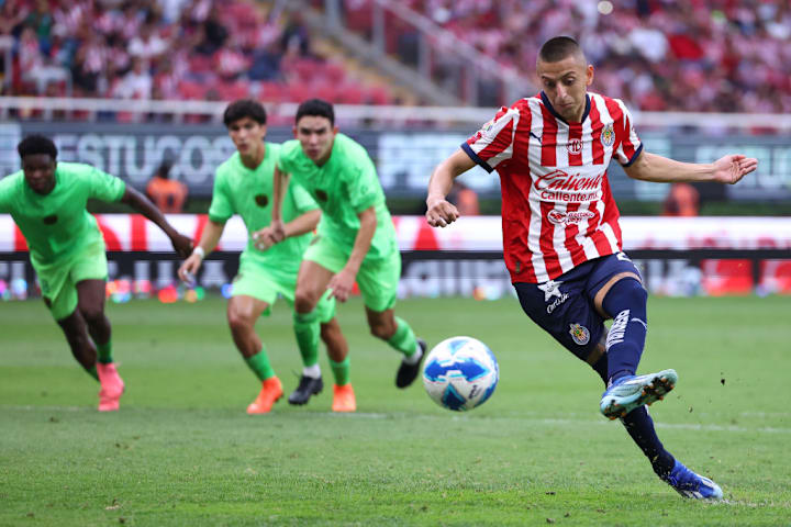 Roberto Alvarado