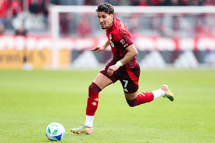 Theo Corbeanu
