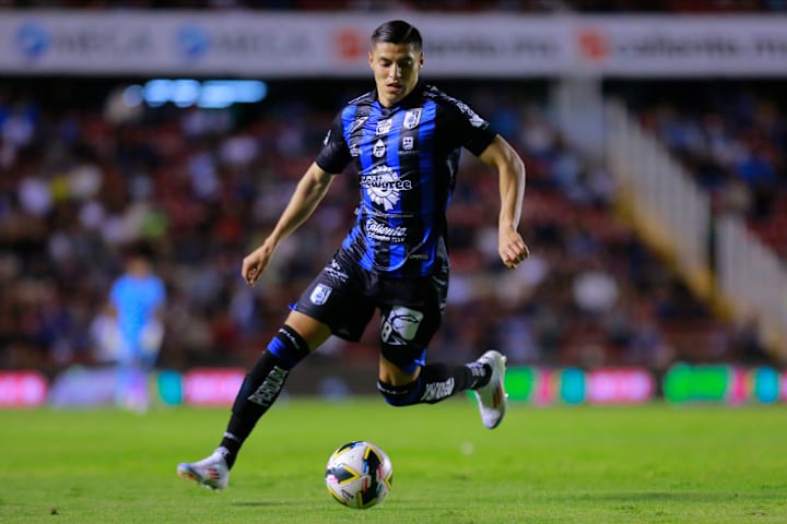 Ronaldo Cisneros