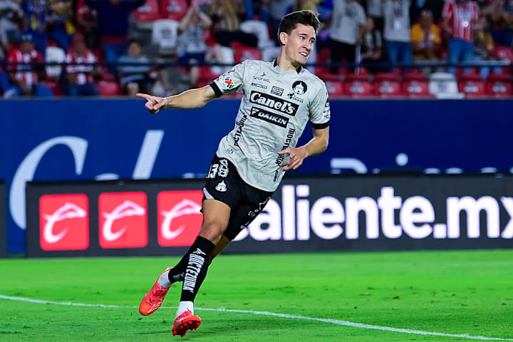 Rodrigo Dourado