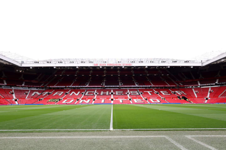 Manchester United v Leicester City - Premier League