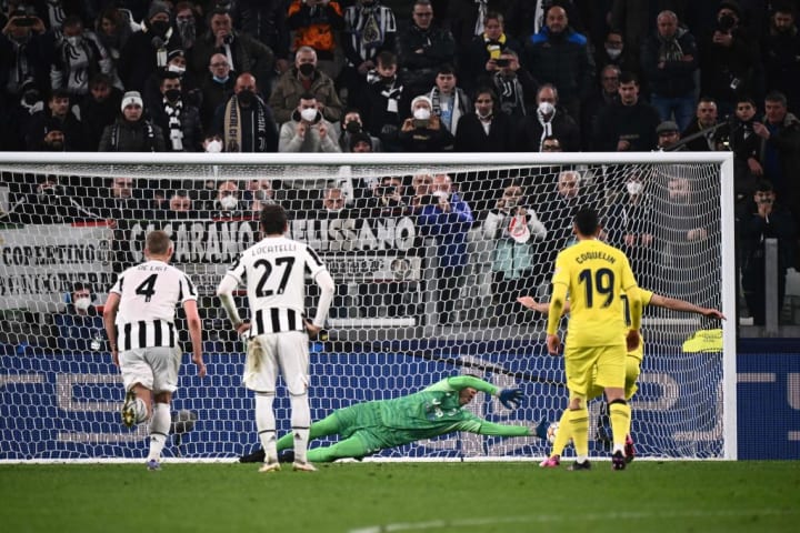 FBL-EUR-C1-JUVENTUS-VILLAREAL