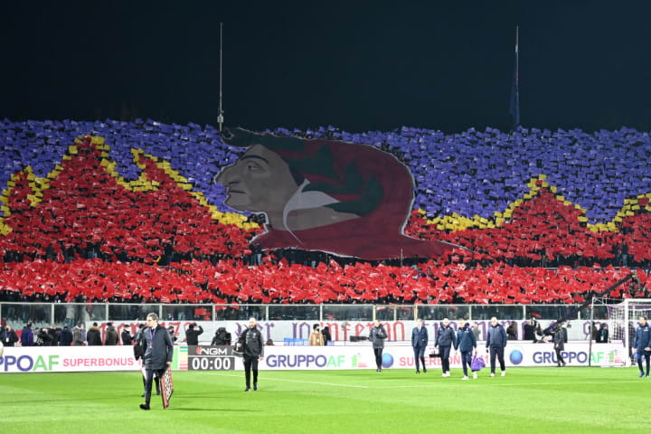 Fiorentina supporters show a choreography representing Dante...