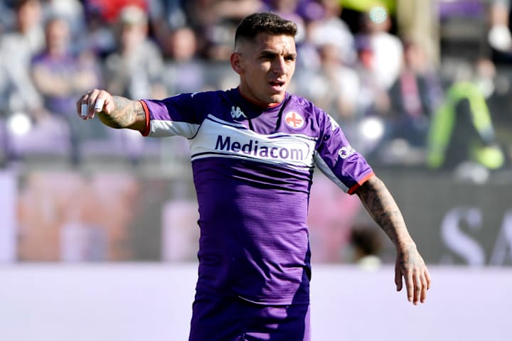Lucas Torreira of ACF Fiorentina reacts during the Serie A...