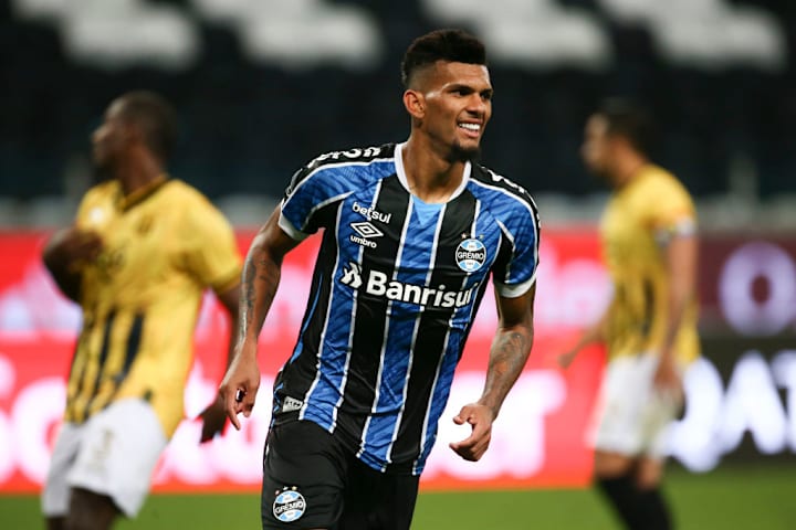 Grêmio Rodrigues Zagueiro Final Copa do Brasil 2020