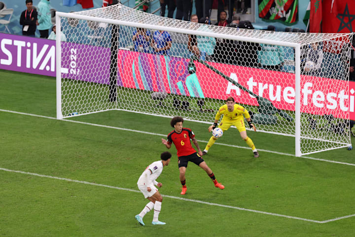 Zakaria Aboukhlal Thibaut Courtois Bélgica Marrocos Copa do Mundo