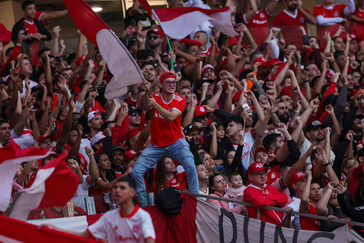 Internacional v Atletico Mineiro - Brasileirao 2022