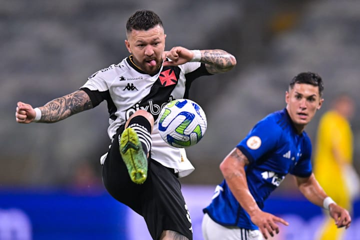 Rossi Atacante Vasco da Gama futebol Brasileirão Campeonato Brasileiro