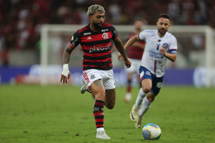 Everton Ribeiro e Gabigol, em Flamengo x Bahia pelo Brasileirão