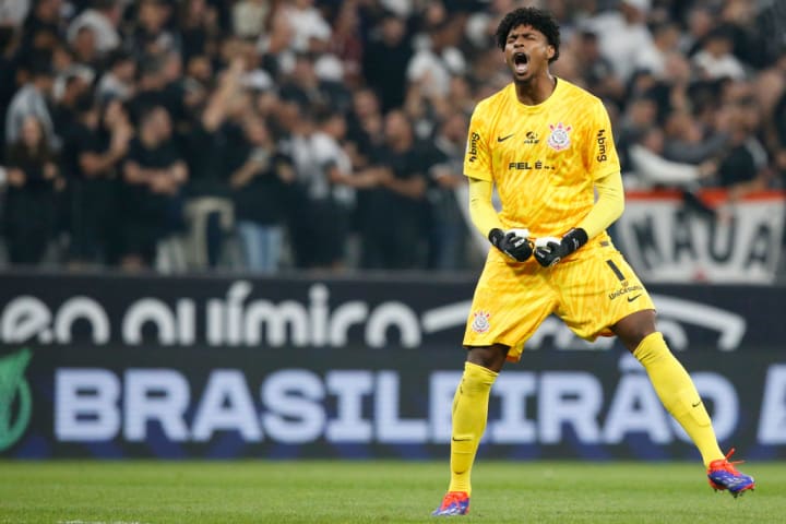 Hugo Souza, goleiro do Corinthian