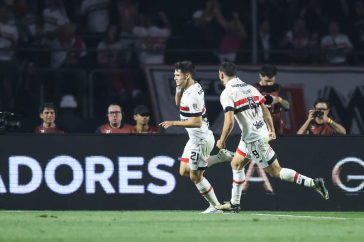 Bobadilla, volante do São Paulo na Libertadore