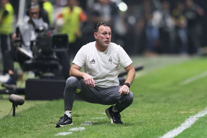 Gabriel Milito, técnico do Atlético-M