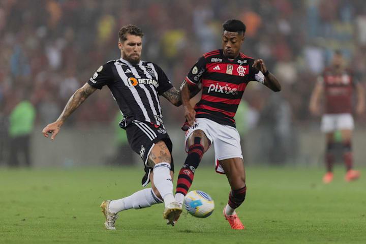 Bruno Henrique, Lyanco