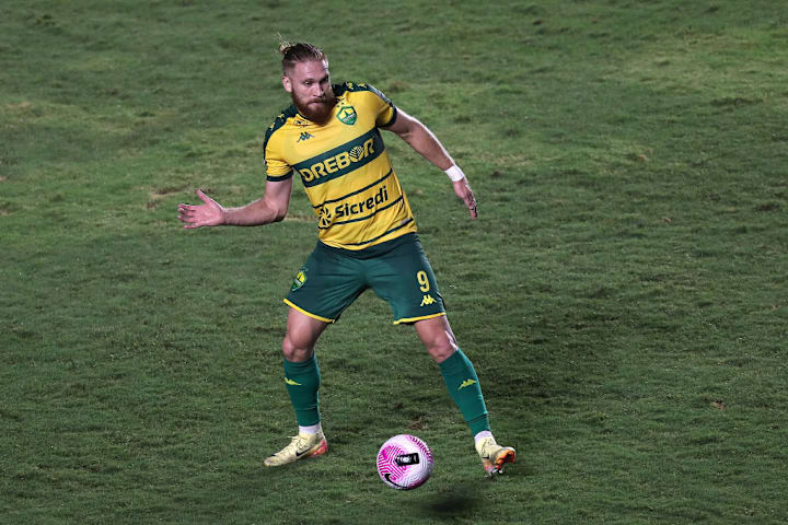 Isidro Pitta