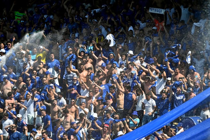 FBL-SUDAMERICANA-RACING-CRUZEIRO-FANS