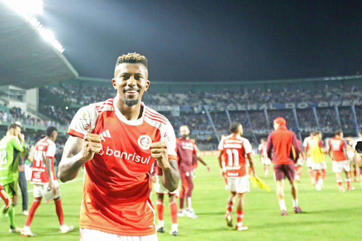 Gremio v Internacional - Brasileirao 2024