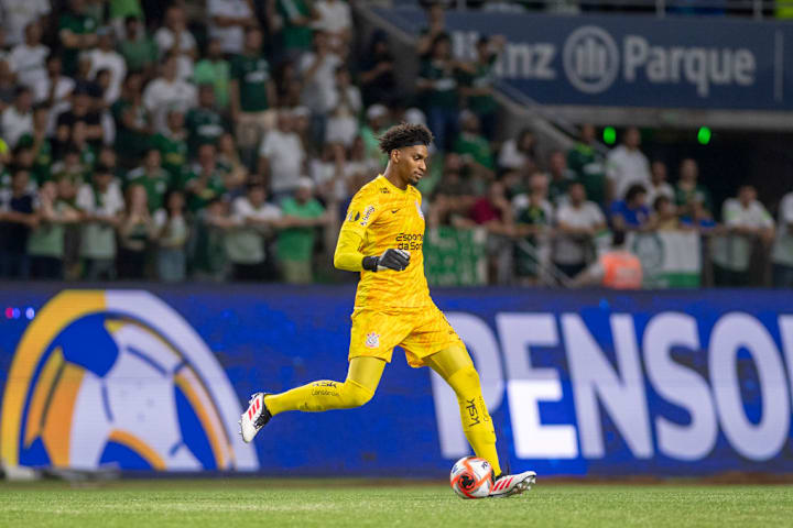 Hugo Souza