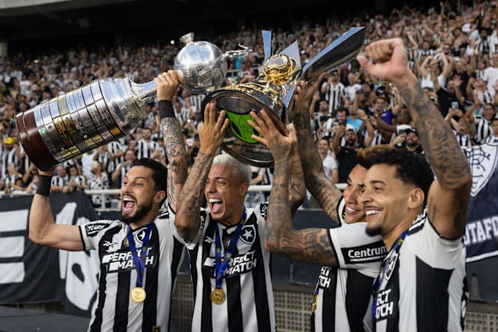 Alex Telles
