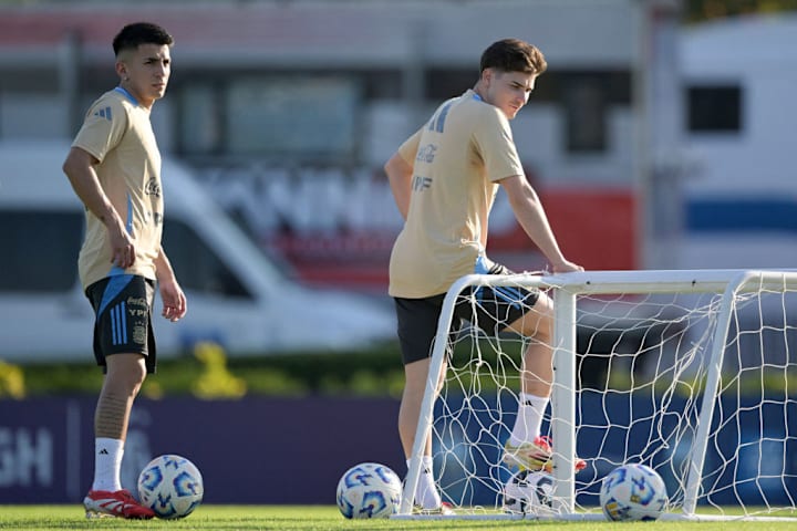 FBL-WC-2026-SAMERICA-QUALIFIERS-ARG-TRAINING
