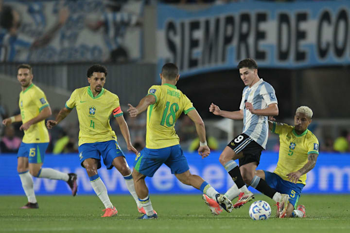 Julian Alvarez, João Gomes, André, Marquinhos