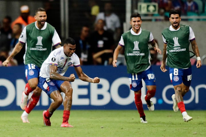 FBL-LIBERTADORES-BAHIA-BOSTON