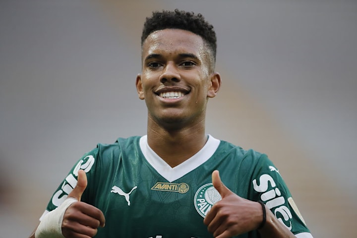 Estevao Willian