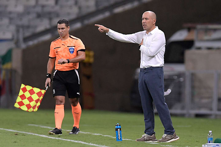 FBL-SUDAMERICANA-CRUZEIRO-RUNA
