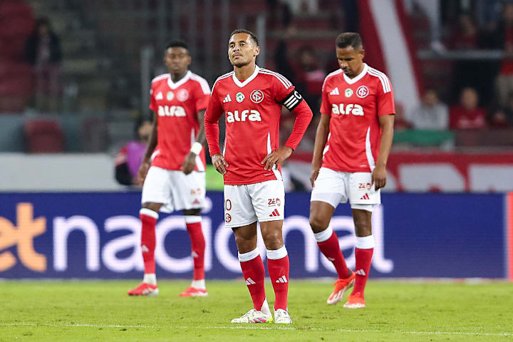 Alan Patrick, Fernando Reges, Vitao